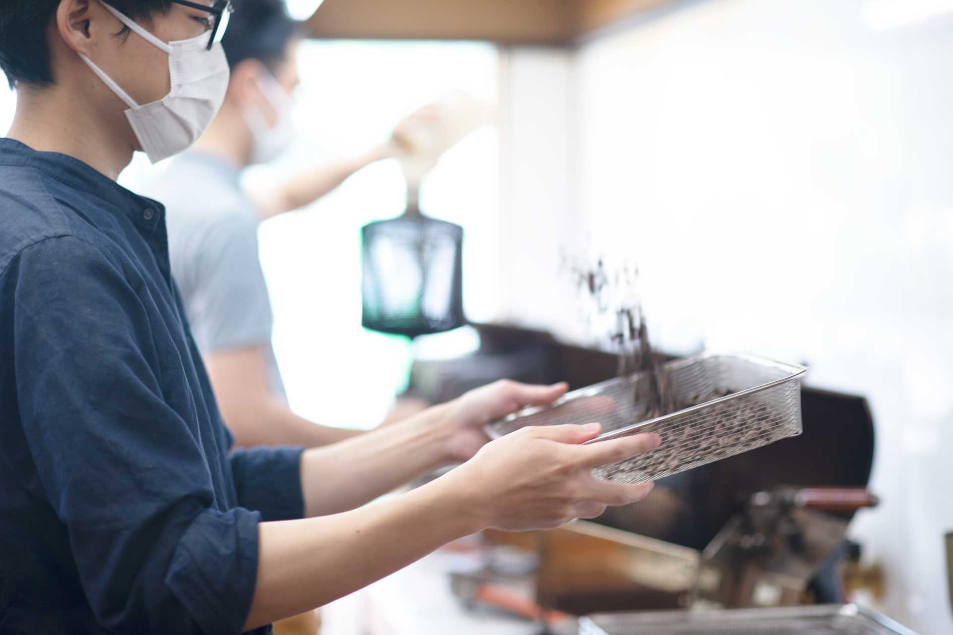 コーヒーローストおかべ,焙煎風景